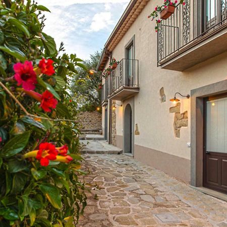 B&B Loreto Sant'Angelo di Brolo ภายนอก รูปภาพ