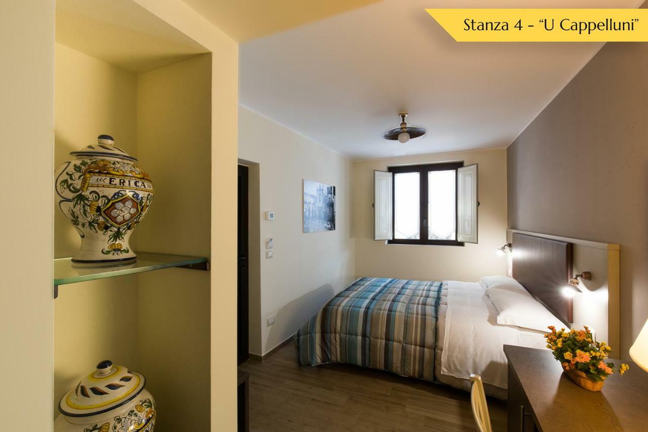 B&B Loreto Sant'Angelo di Brolo ภายนอก รูปภาพ