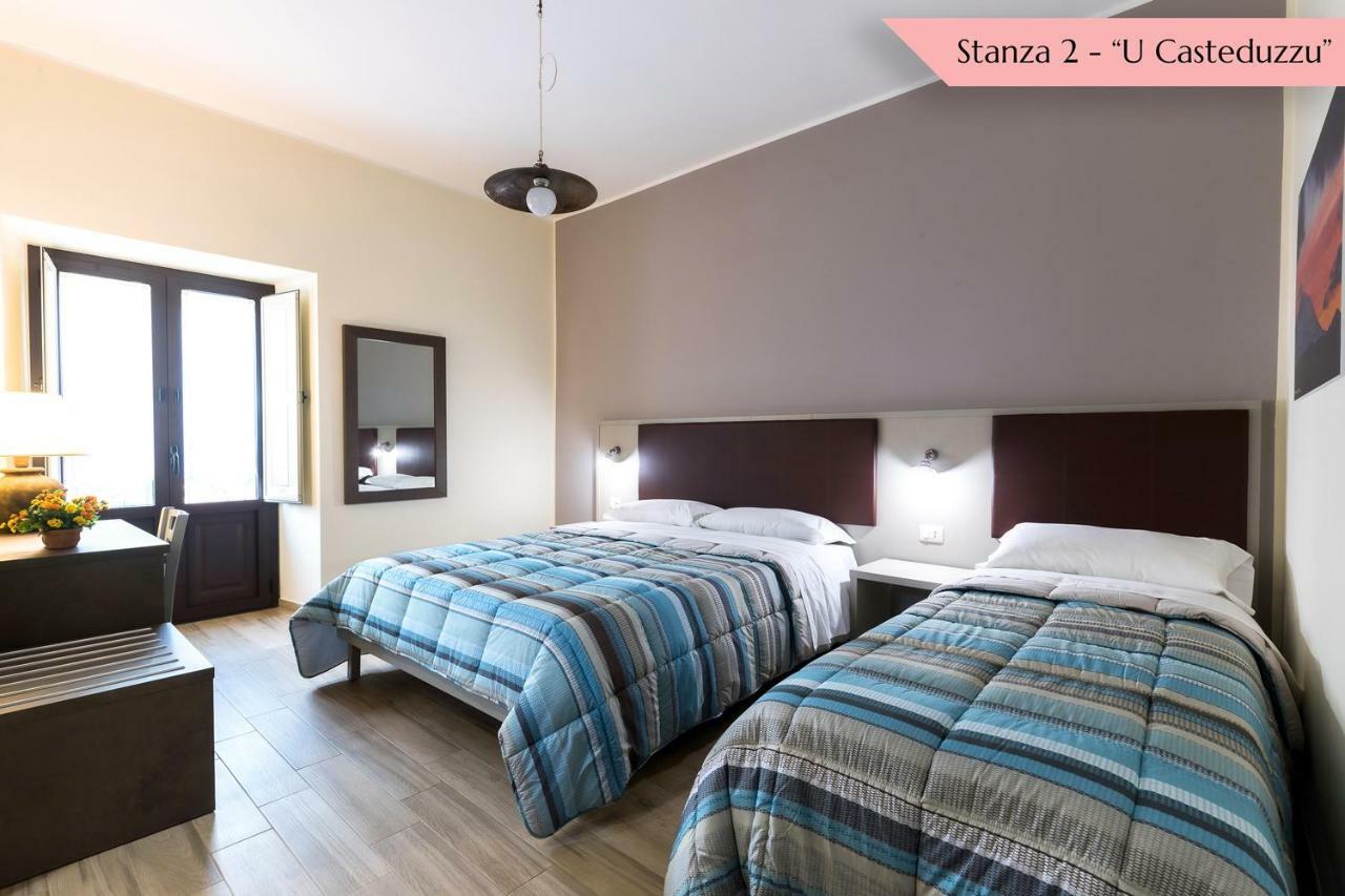 B&B Loreto Sant'Angelo di Brolo ภายนอก รูปภาพ