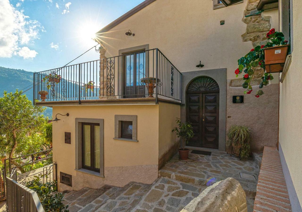 B&B Loreto Sant'Angelo di Brolo ภายนอก รูปภาพ